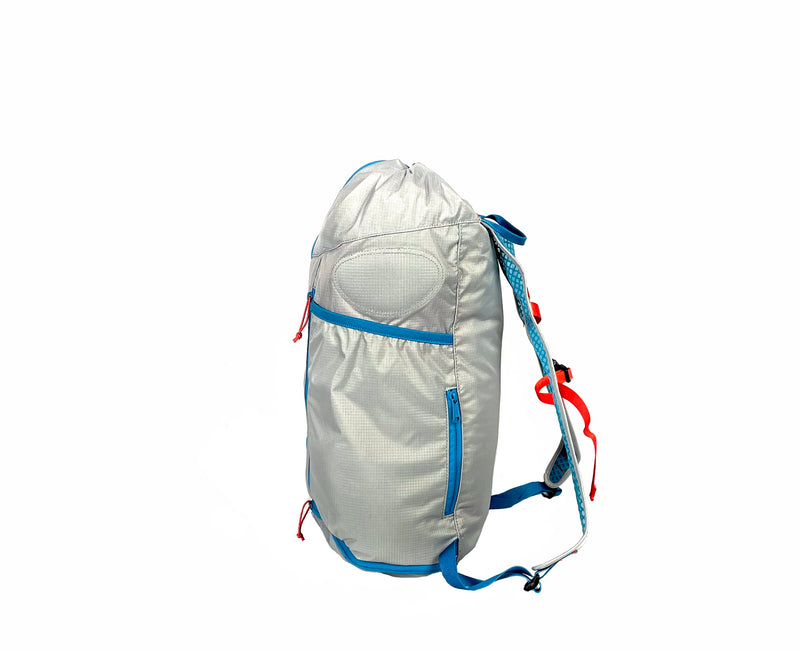 Load image into Gallery viewer, Frost Cooler Backpack Chair 22L
